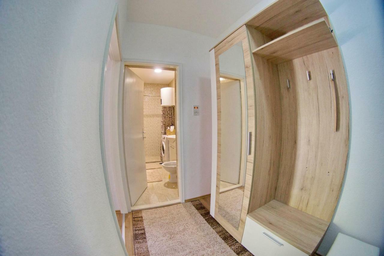 Apartmani Ambasador Trebinje Esterno foto