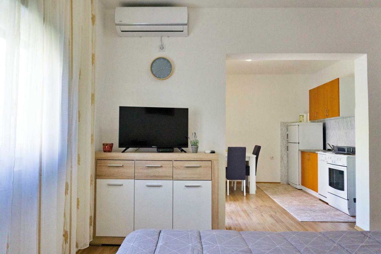 Apartmani Ambasador Trebinje Esterno foto