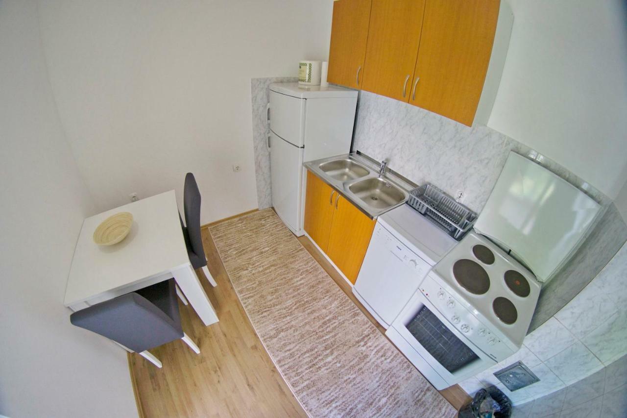 Apartmani Ambasador Trebinje Esterno foto