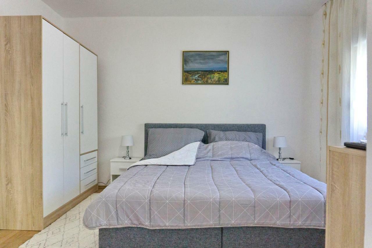 Apartmani Ambasador Trebinje Esterno foto